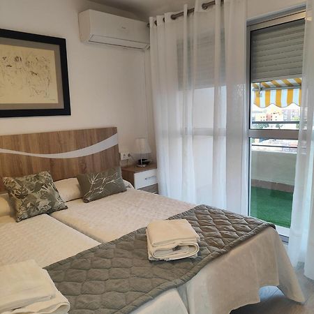 Апартаменти Agradable Duplex Terraza Virgen Del Rocio Севілья Екстер'єр фото