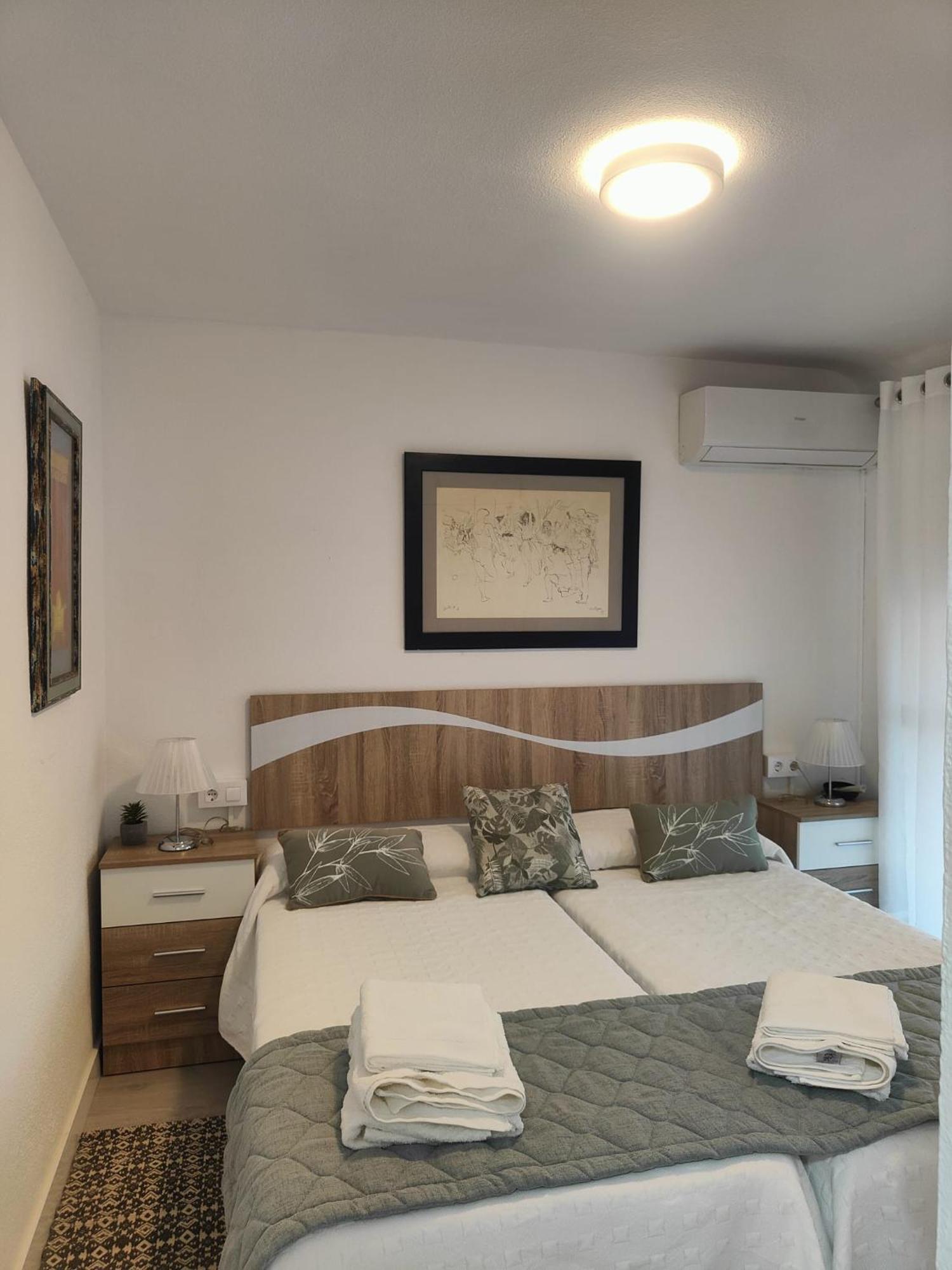 Апартаменти Agradable Duplex Terraza Virgen Del Rocio Севілья Екстер'єр фото