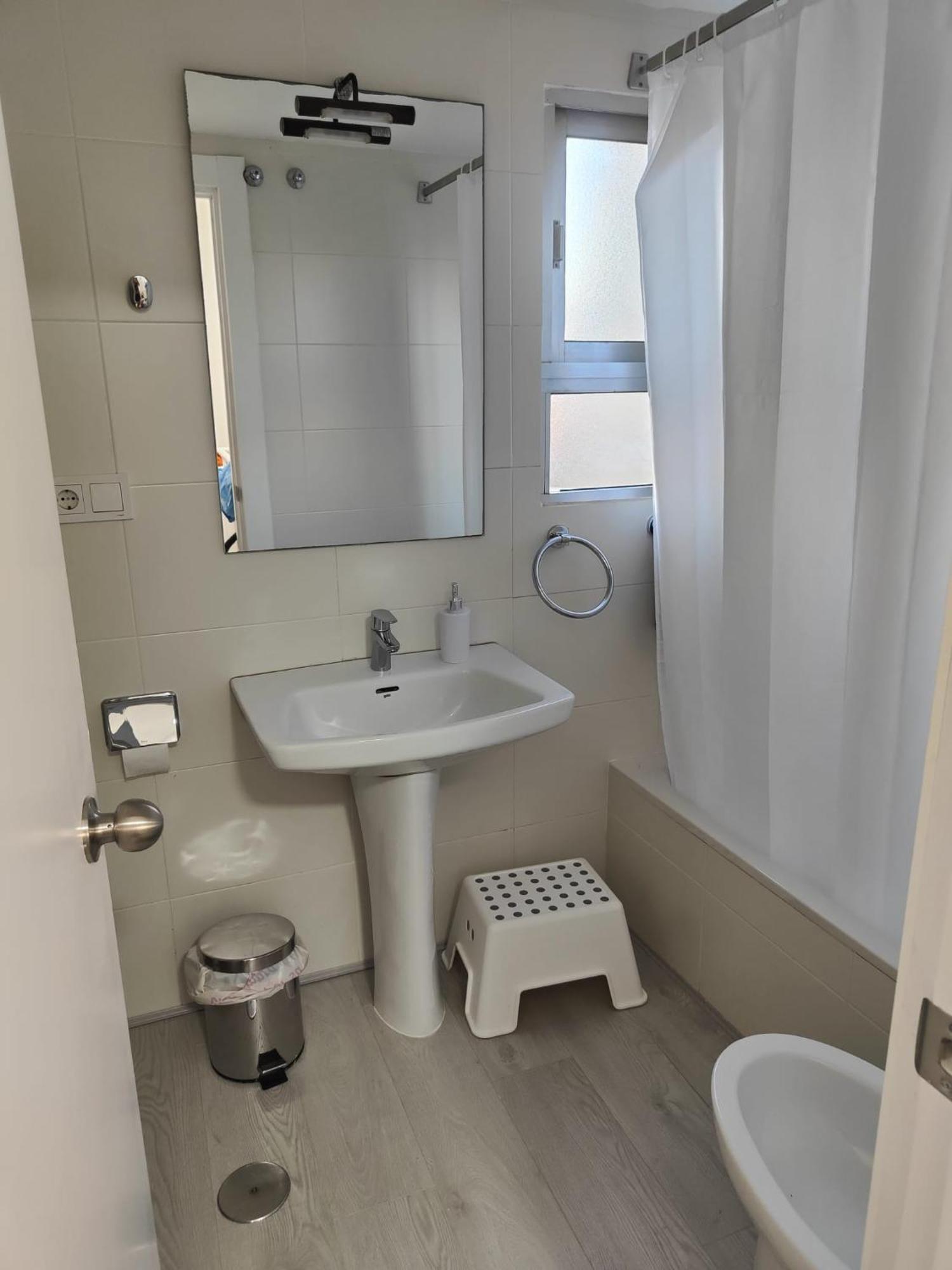 Апартаменти Agradable Duplex Terraza Virgen Del Rocio Севілья Екстер'єр фото